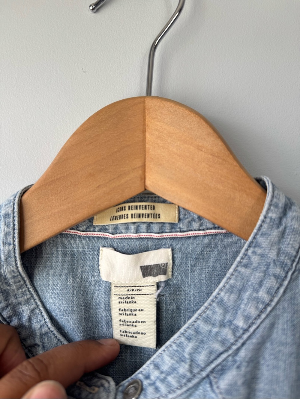 (S) Levi’s denim dress - Picture 3 of 6